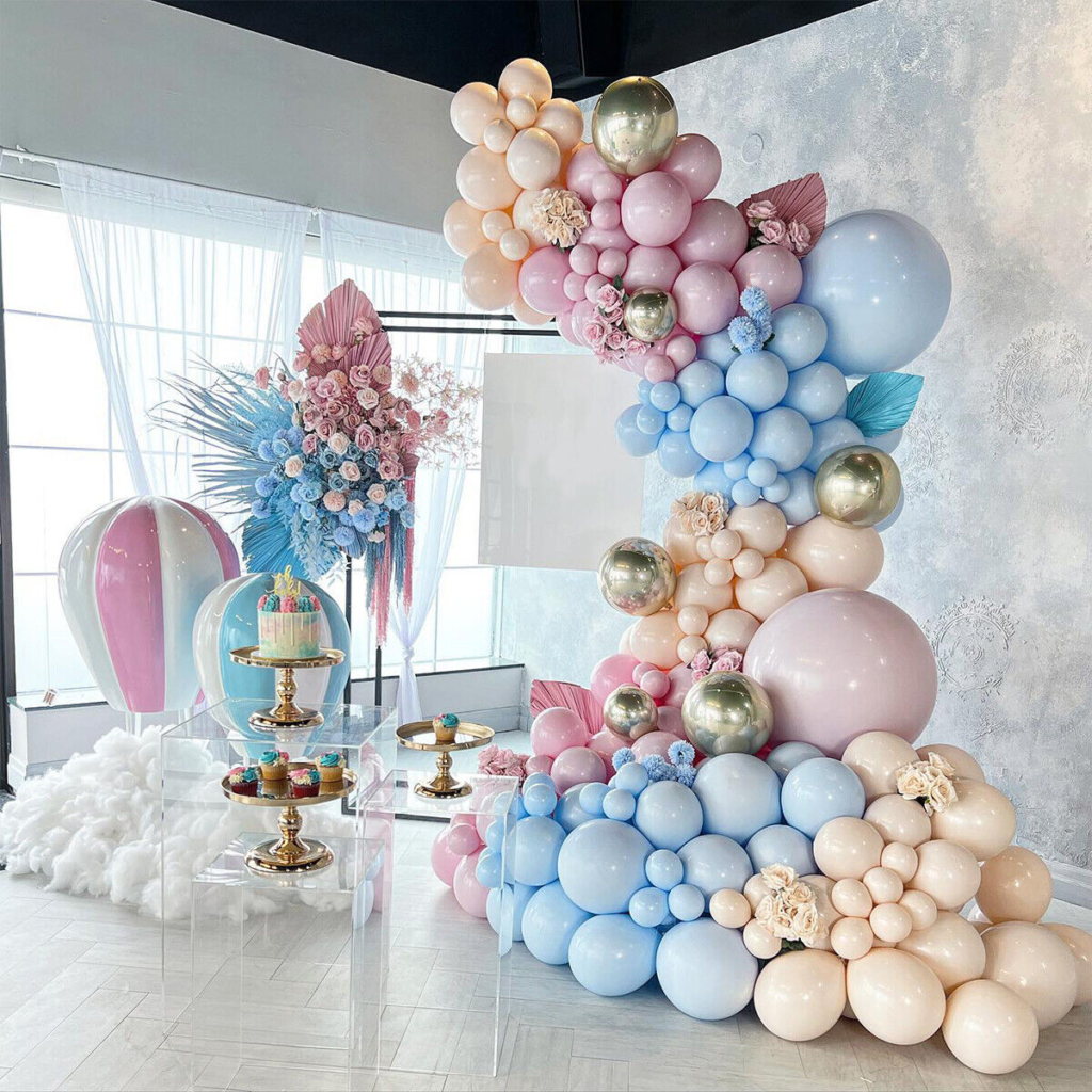 Arreglo personalizado de globos para revelacion de sexo, arreglo de globos para baby shower, arreglo personalizado de globos con dos colores, boy or girl, arreglo personalizado de globos para bebe